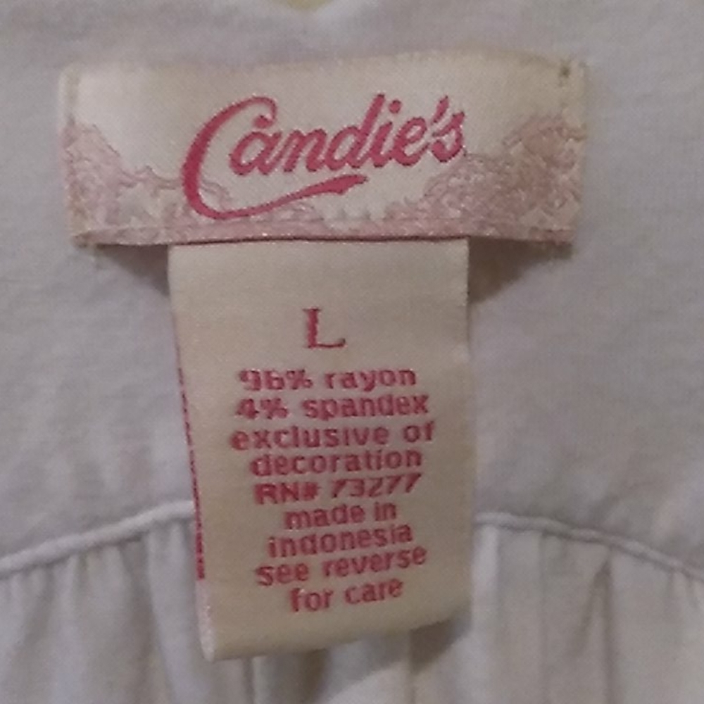 Candie's White Flowy Racerback Tank - Picture 2 of 10